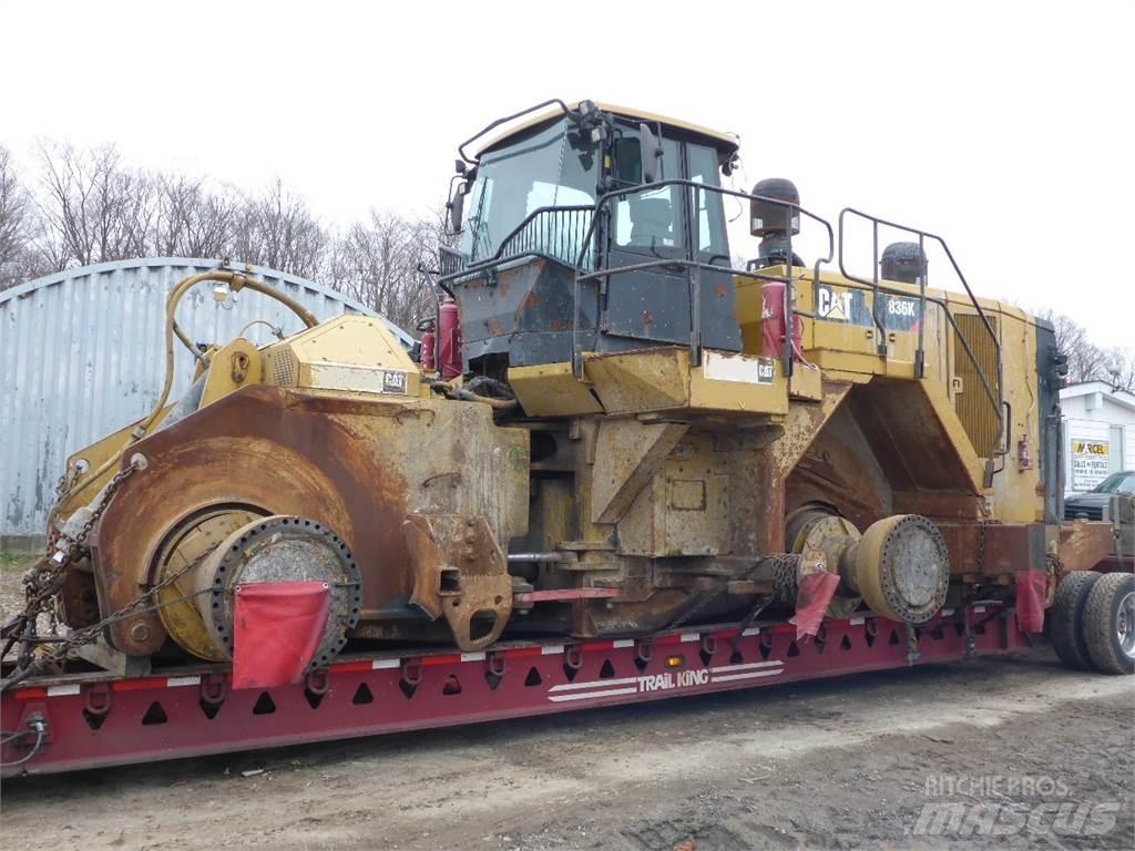 CAT 836K Stavebníctvo - ostatné