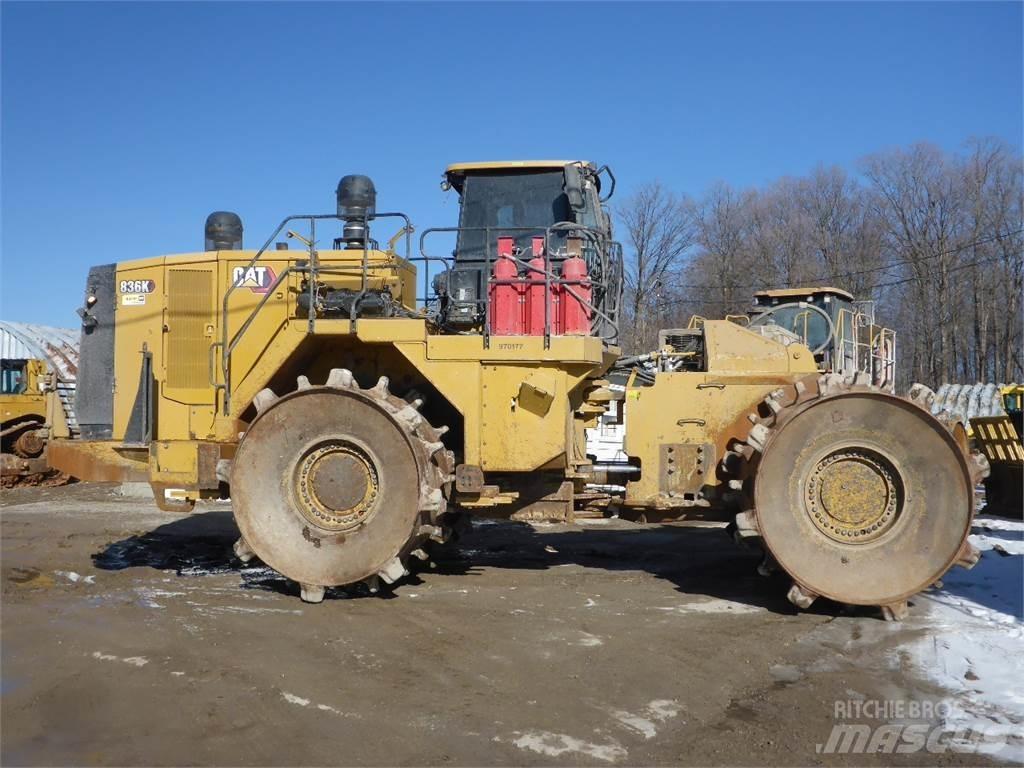 CAT 836K Stavebníctvo - ostatné