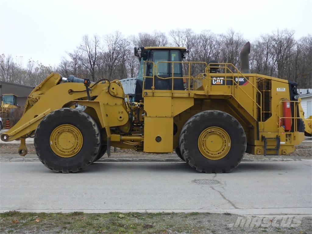 CAT 988K Kolesové nakladače