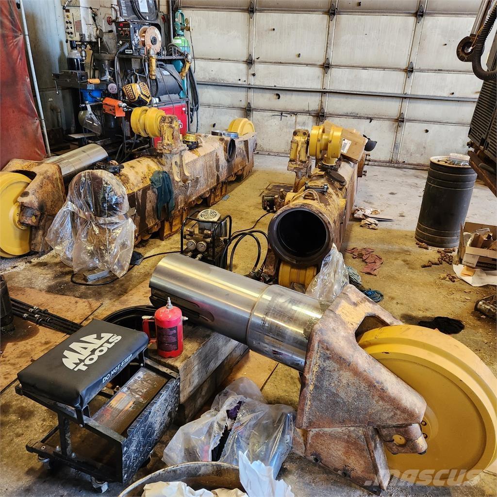 CAT D6T LGP WH Pásové dozéry