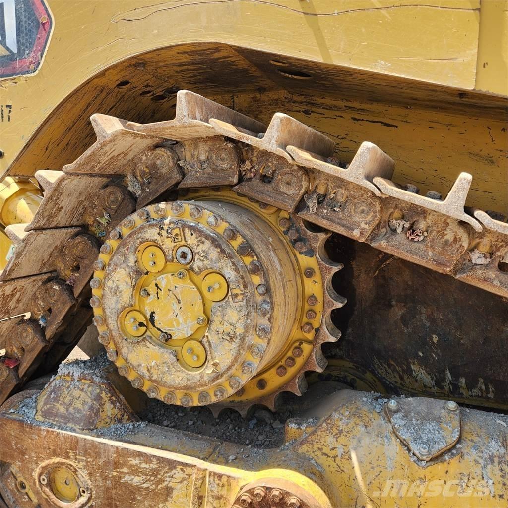 CAT D8T WH Pásové dozéry
