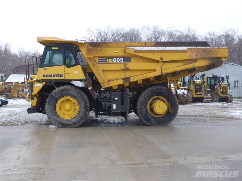 Komatsu HD605-7 Pevné dempry