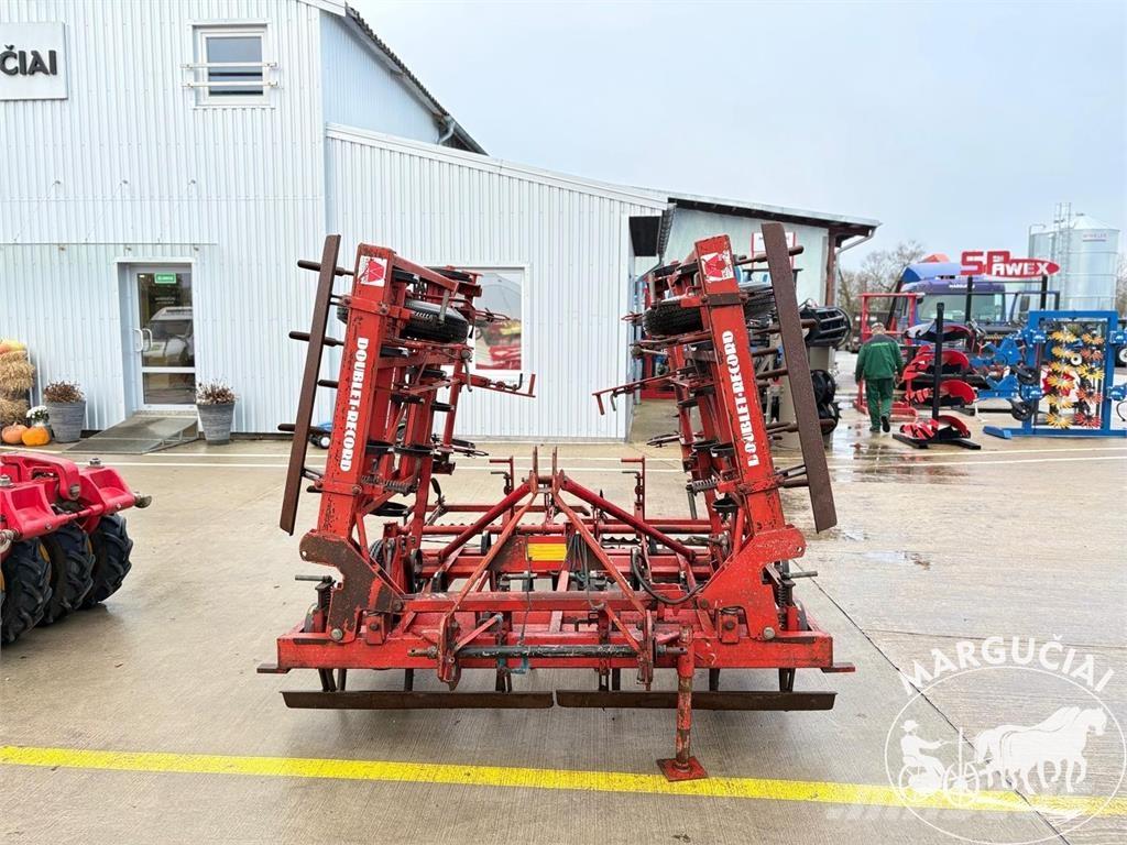 Doublet-Record 4,5 m Ďalšie poľnohospodárske stroje