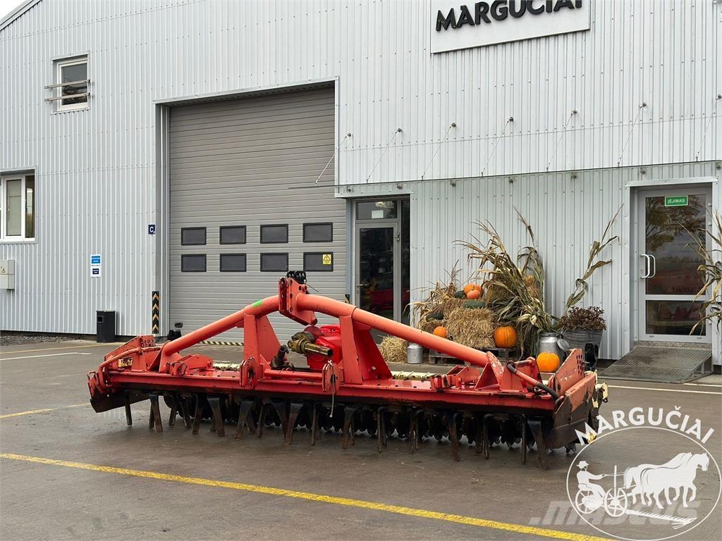 Pöttinger 4 m Ďalšie poľnohospodárske stroje