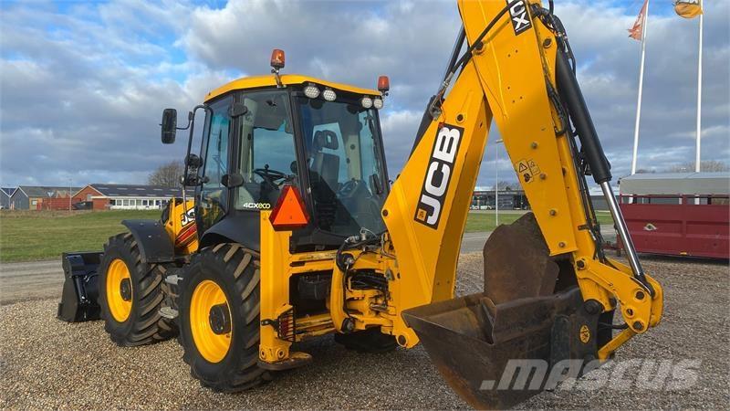 JCB 4CX Rýpadlo-nakladače