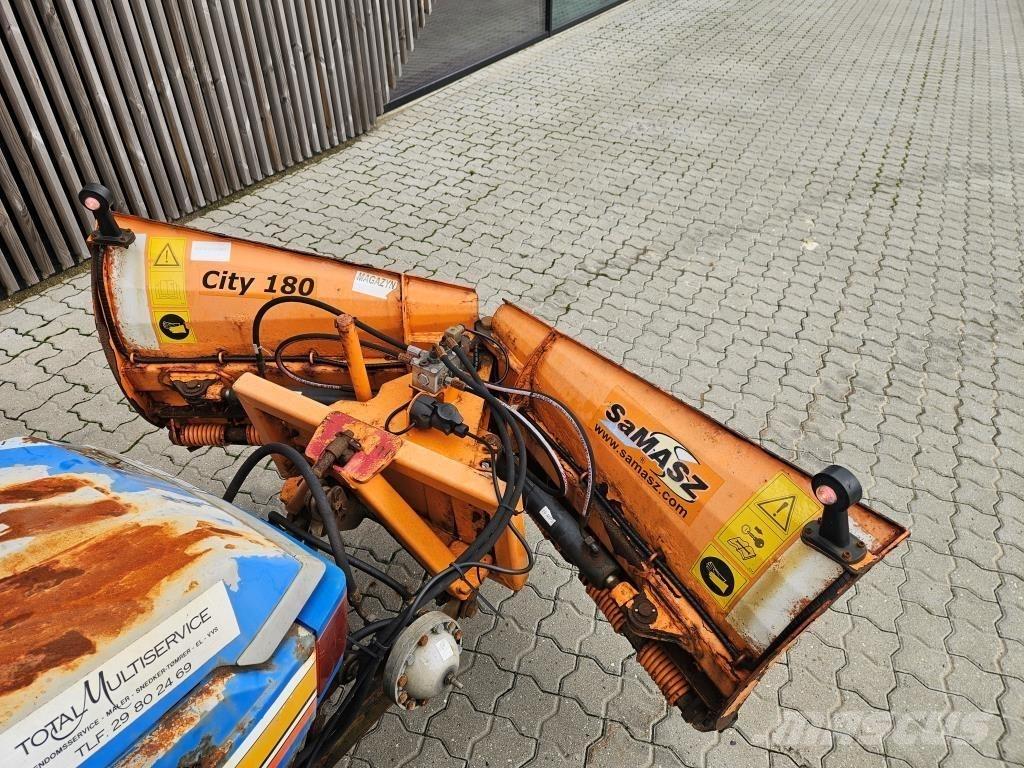 Iseki GEARMODEL Kompaktné traktory