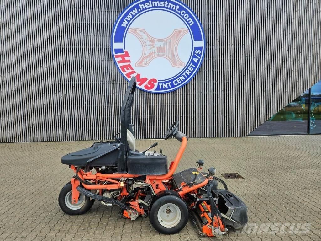 Jacobsen GP400 Samochodné kosačky