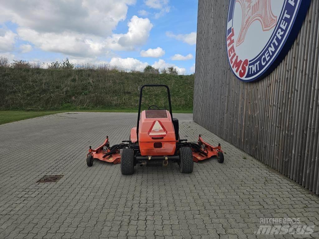 Jacobsen HR5111 Samochodné kosačky