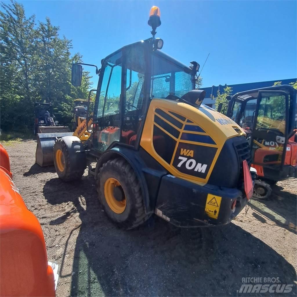 Komatsu WA70M Mininakladače