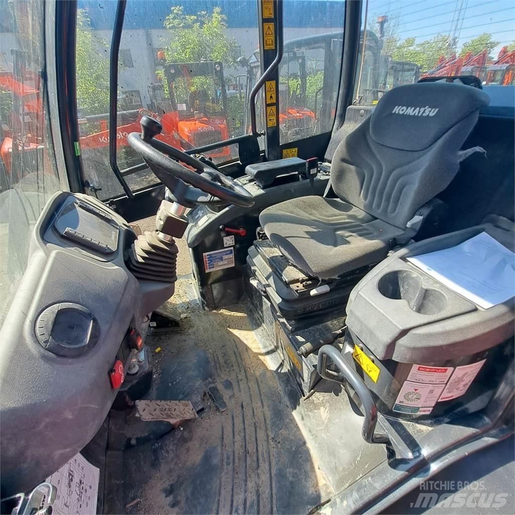 Komatsu WA70M Mininakladače