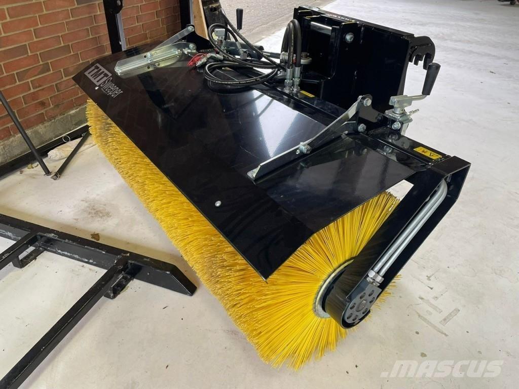 TMT SWEEPER 150 Zametacie stroje