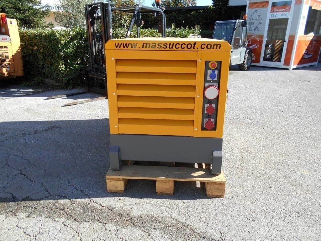 Atlas Copco QAS40 Osvetľovacie stožiare