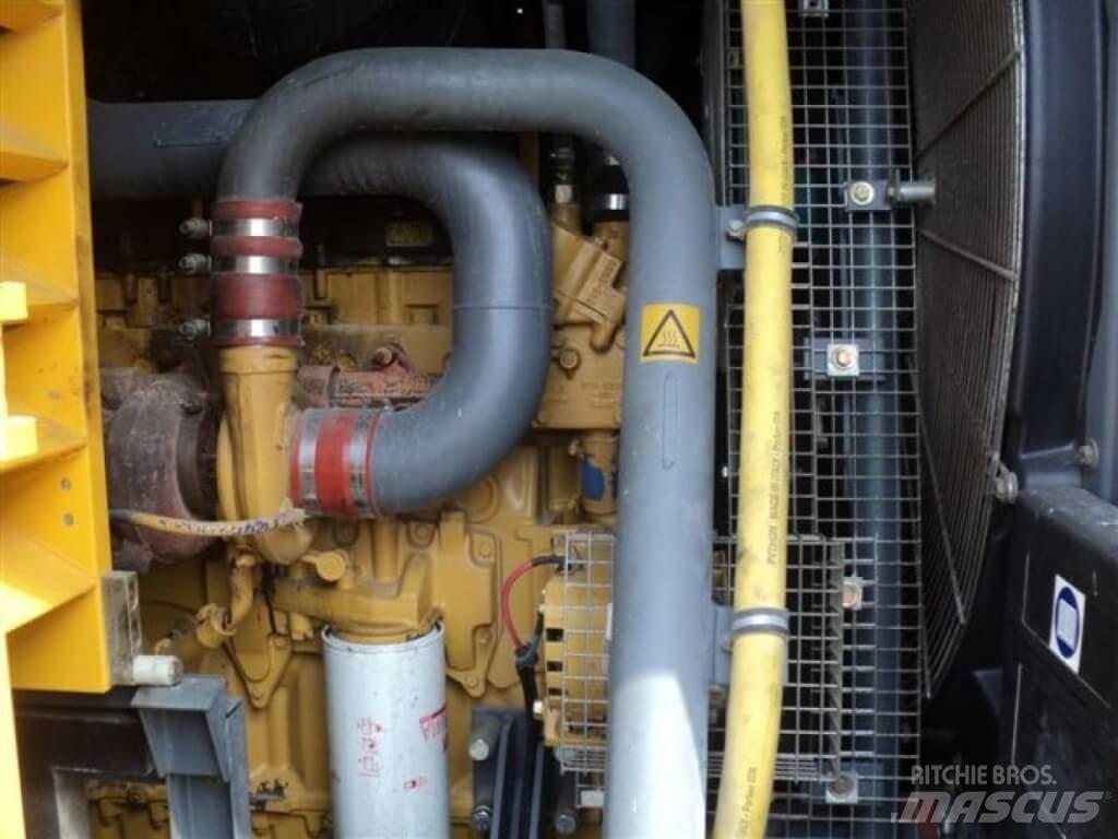 Atlas Copco XAHS 426 Kompresory