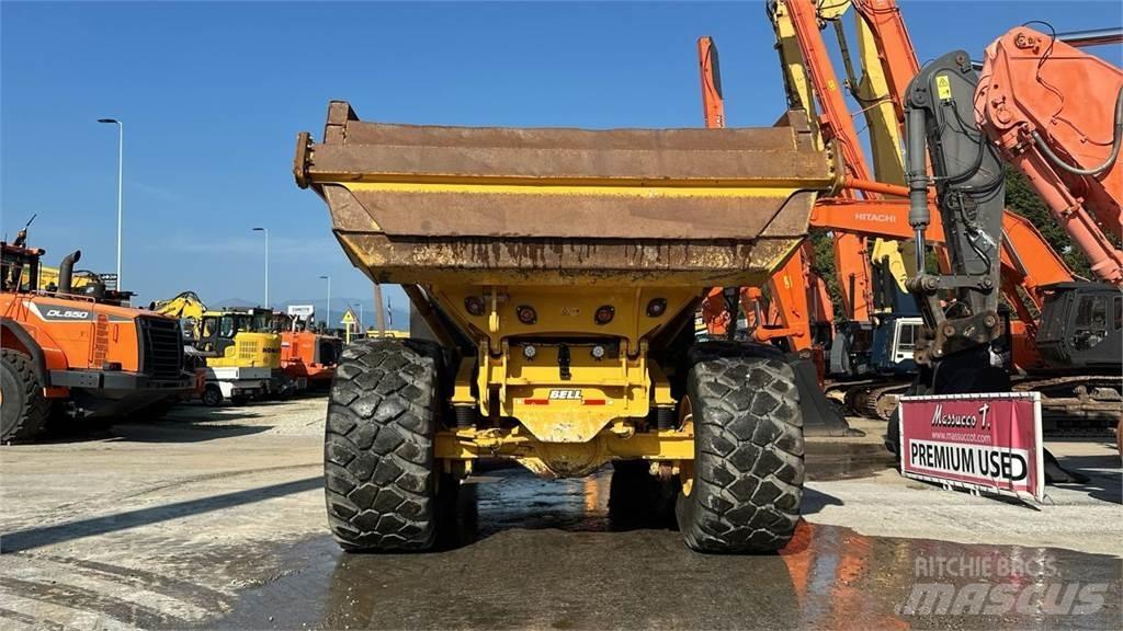 Bell B50E 6X6 Stavebné sklápače