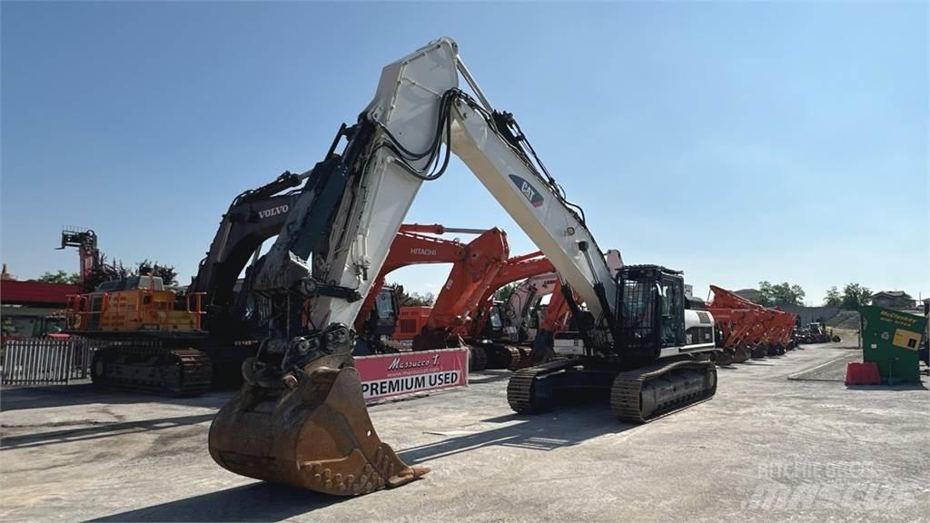 CAT 336D Pásové rýpadlá