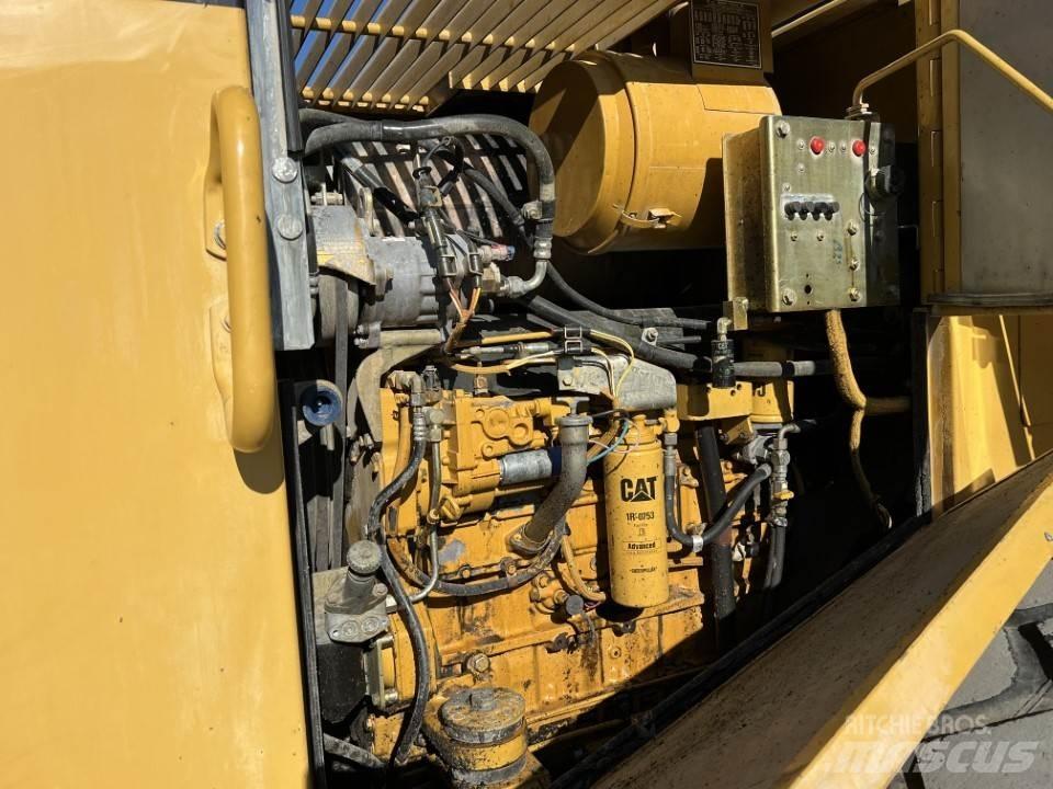CAT 950 F2H Kolesové nakladače