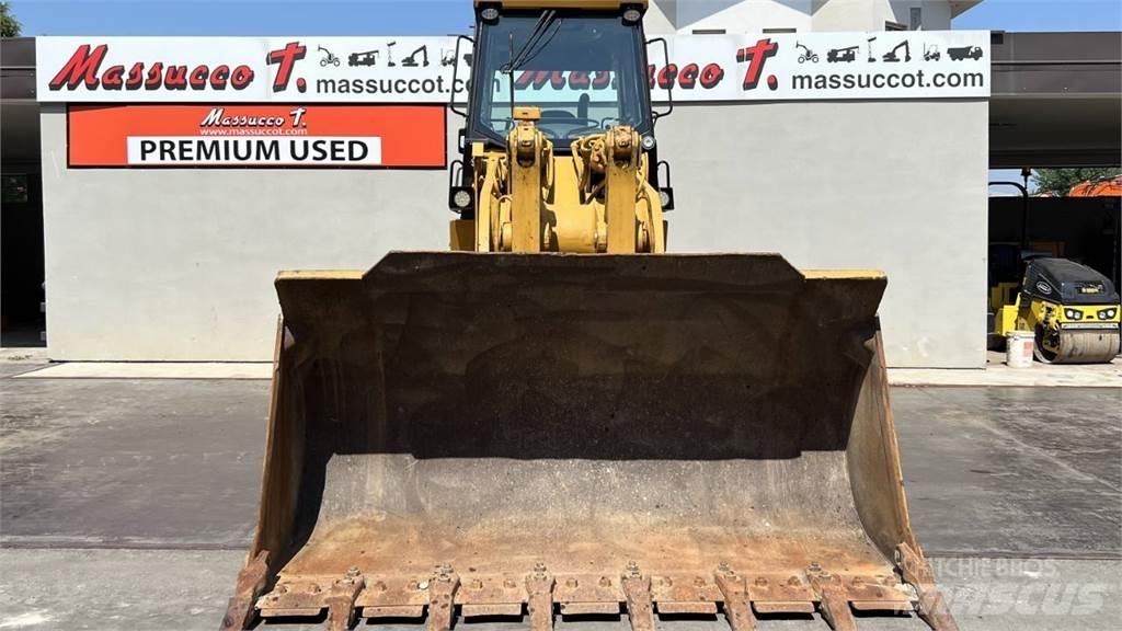 CAT 973C Kolesové nakladače