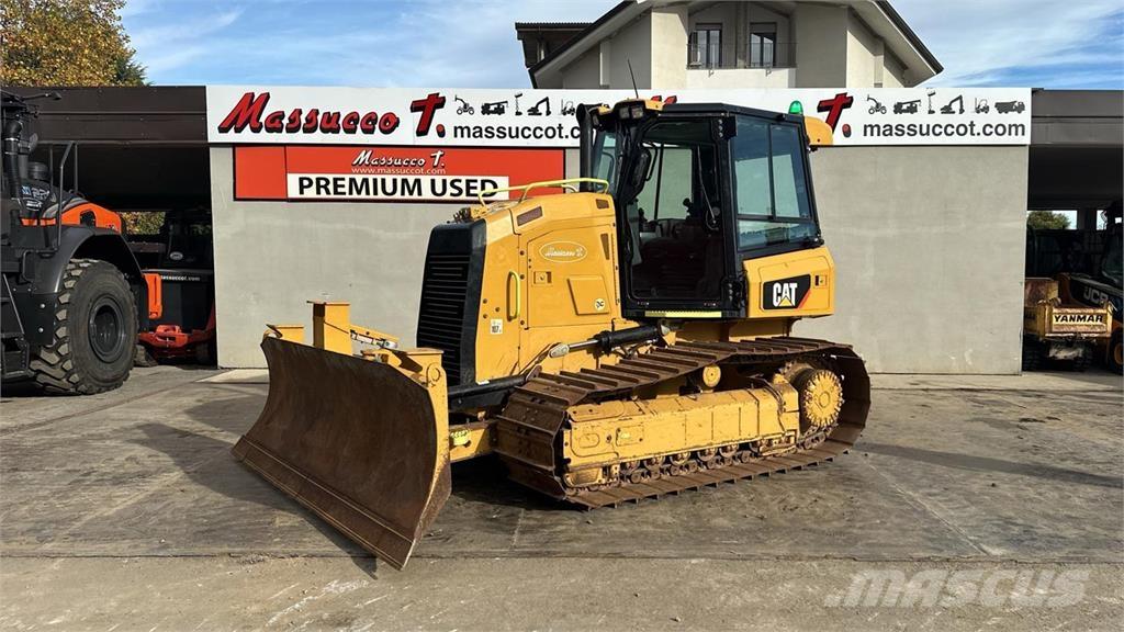 CAT D4K2 LGP Pásové dozéry