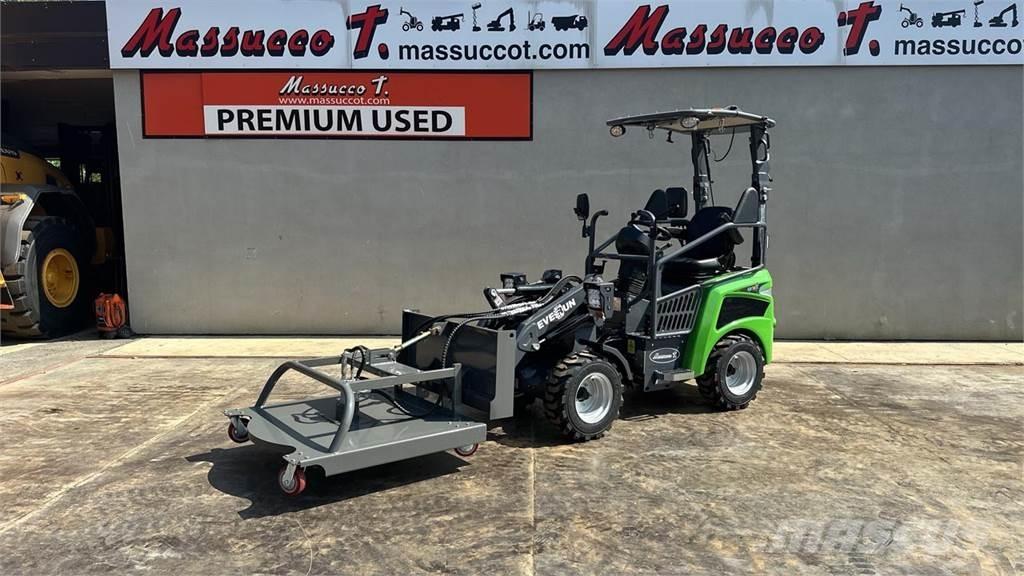 Everun ER08E 4x4 Kolesové nakladače