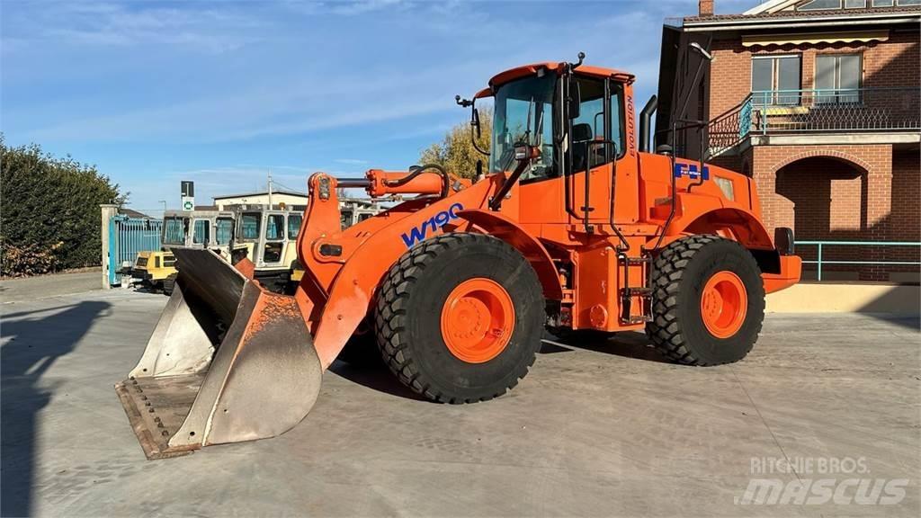 Fiat-Hitachi W190 Kolesové nakladače