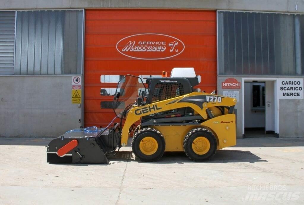 Gehl V270 Šmykom riadené nakladače