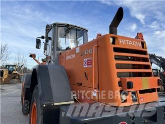 Hitachi LX170E Kolesové nakladače
