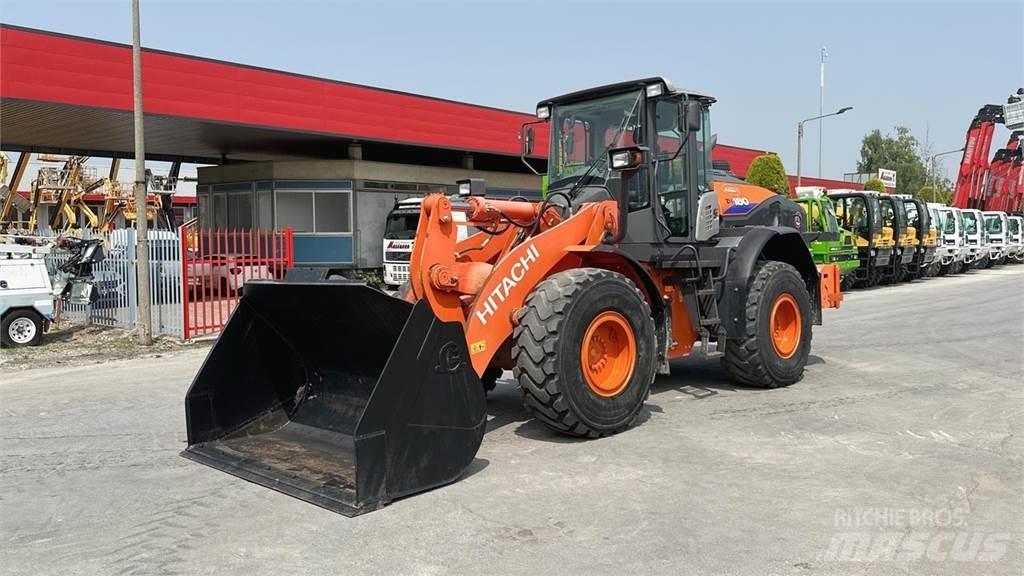 Hitachi ZW180-6 Kolesové nakladače