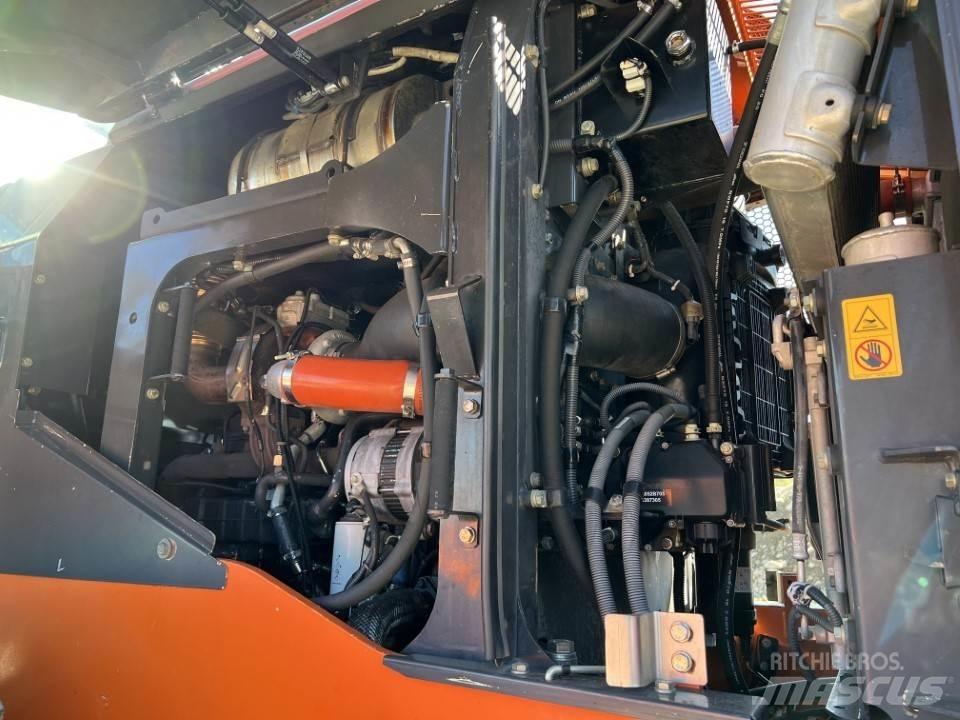 Hitachi ZW250-6 Kolesové nakladače