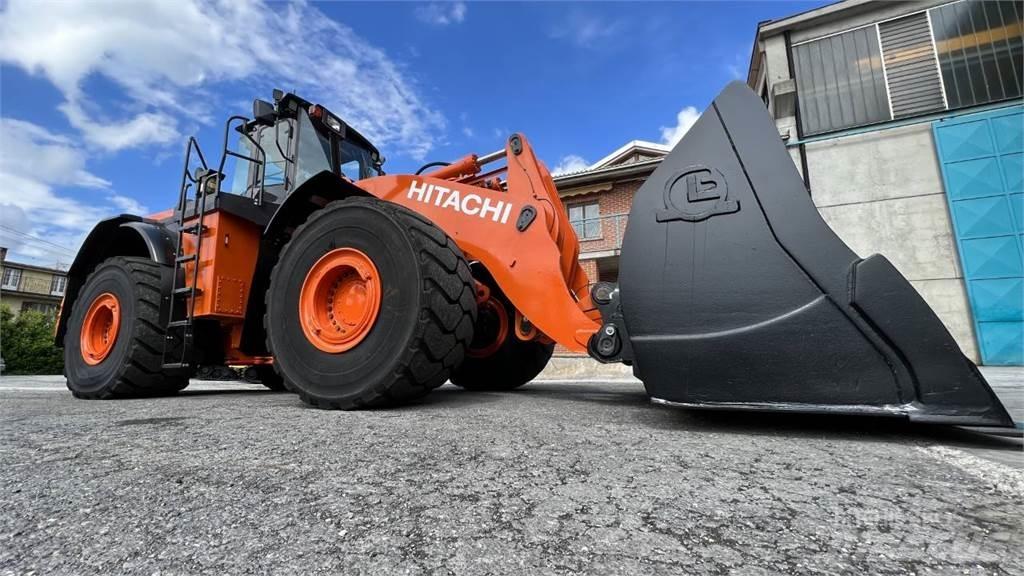 Hitachi ZW370-6 Kolesové nakladače