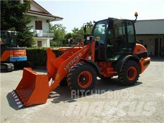 Hitachi ZW65 Kolesové nakladače