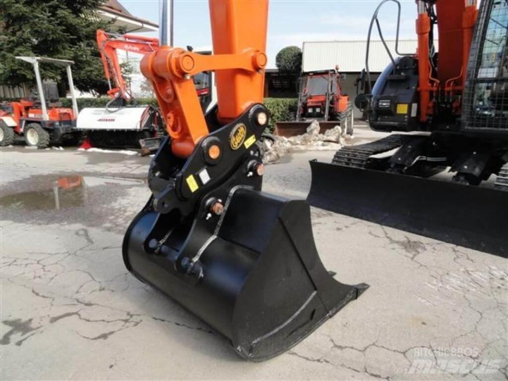 Hitachi ZX135 US-6 Žeriavy/Nakladače