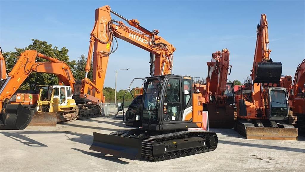 Hitachi ZX135US-7 Midi rýpadlá 7 t - 12 t