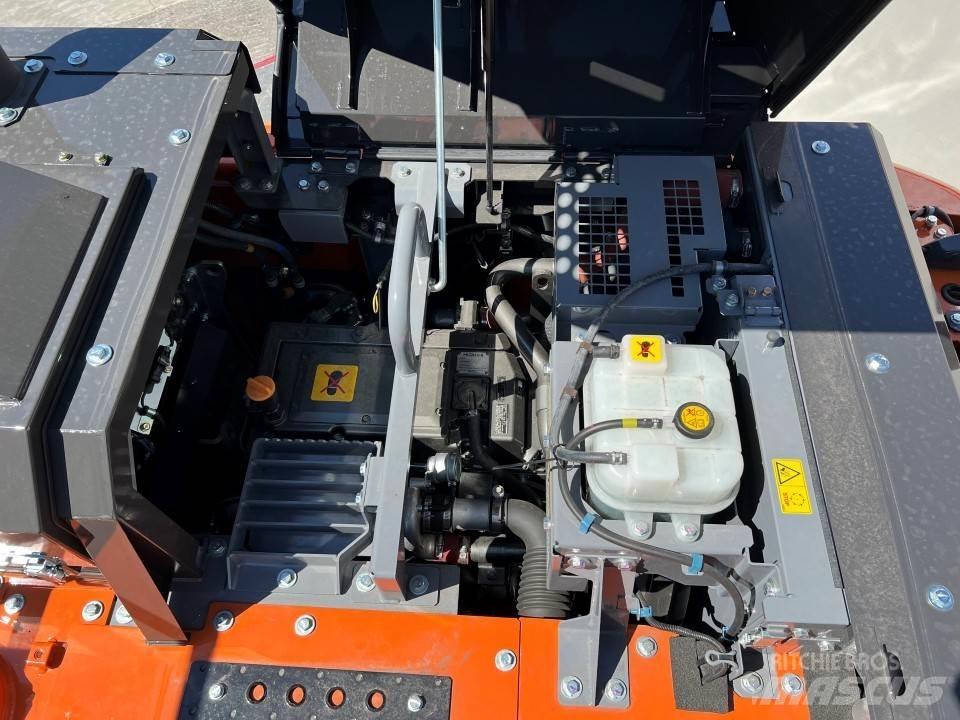 Hitachi ZX160LC Midi rýpadlá 7 t - 12 t
