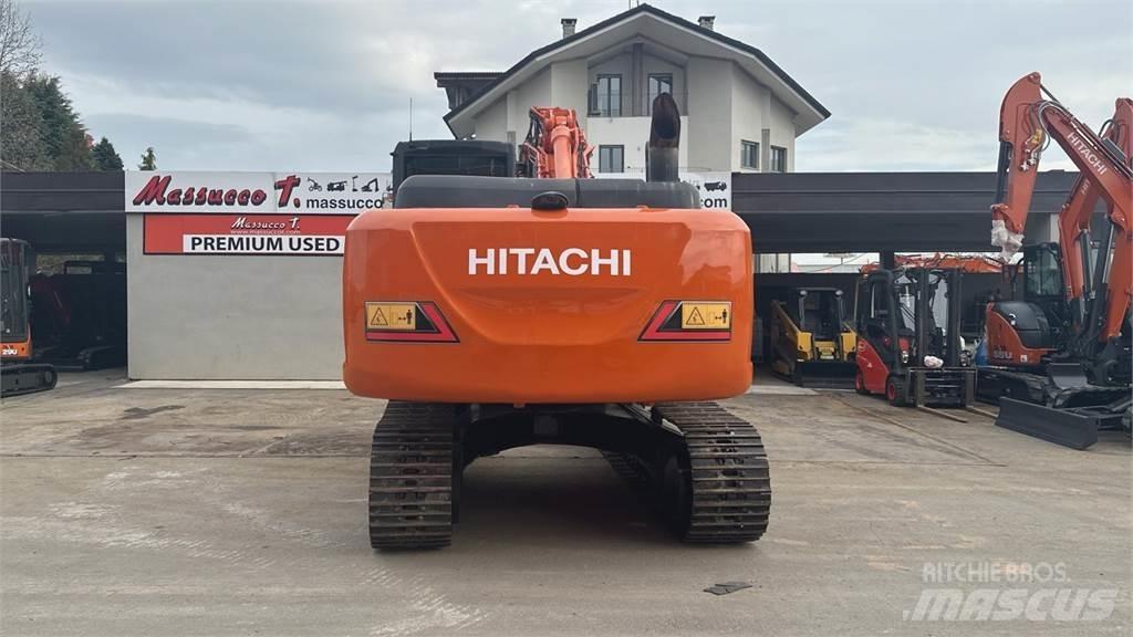 Hitachi ZX210LCN-5B Pásové rýpadlá