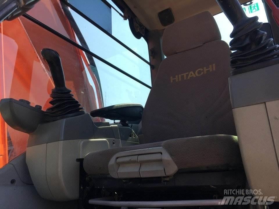 Hitachi ZX250LCN-5B Pásové rýpadlá
