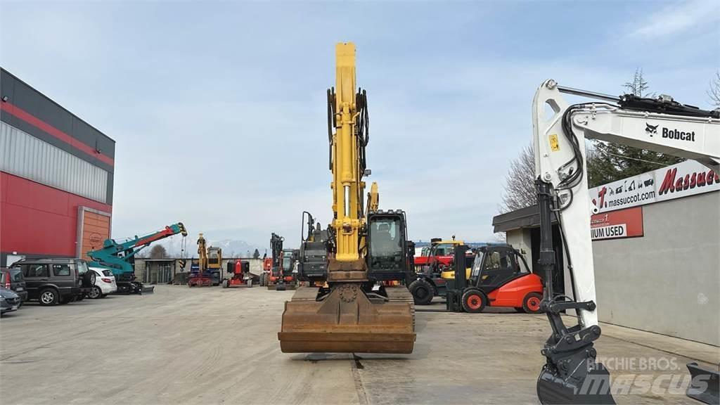 Hitachi ZX300LCN-6 2P Pásové rýpadlá