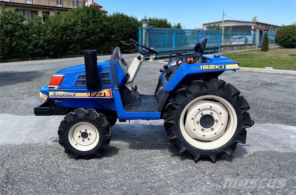 Iseki TU170F 4x4 Snežné pluhy, predné snežné radlice