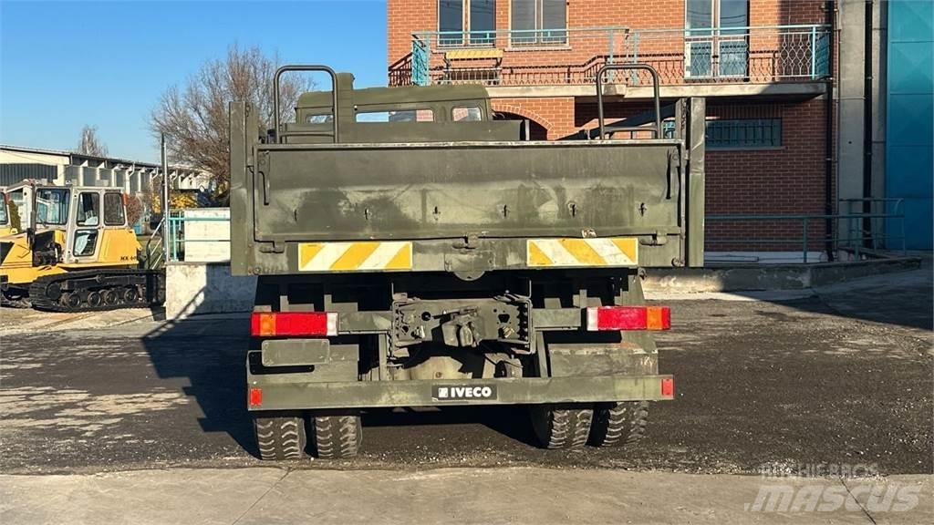Iveco 260-35 6x4 Ďalšie nákladné vozidlá