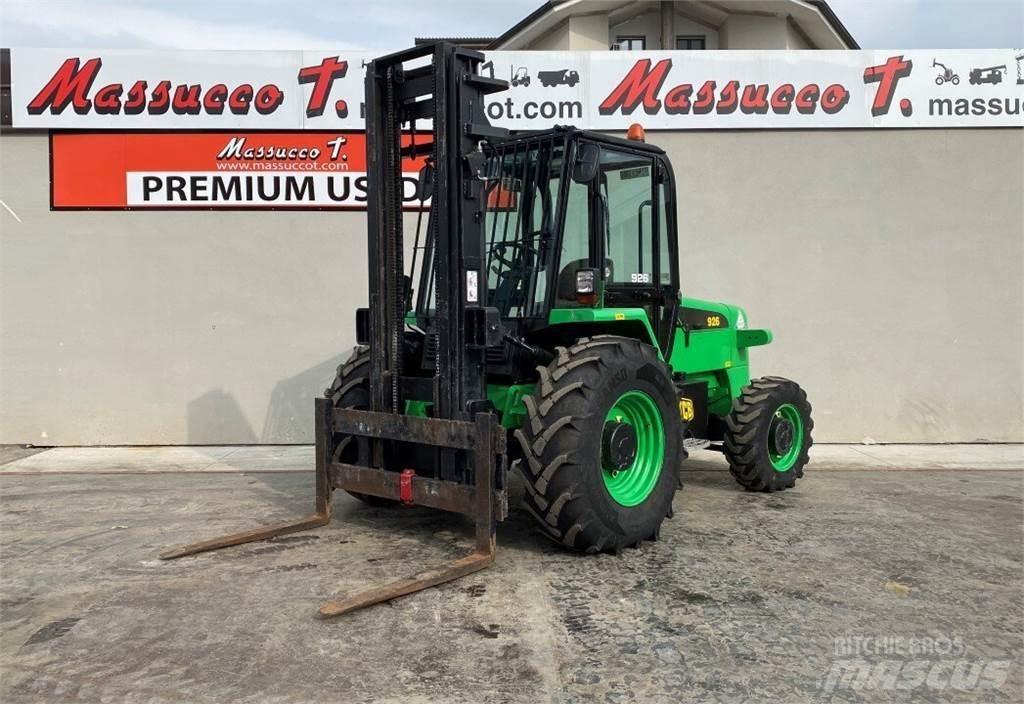 JCB 926 Terénne vysokozdvižné vozíky