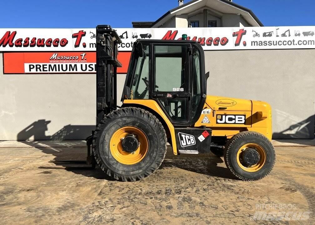 JCB 926 Terénne vysokozdvižné vozíky