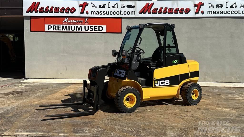 JCB TLT35D - 4X4 Teleskopické manipulátory