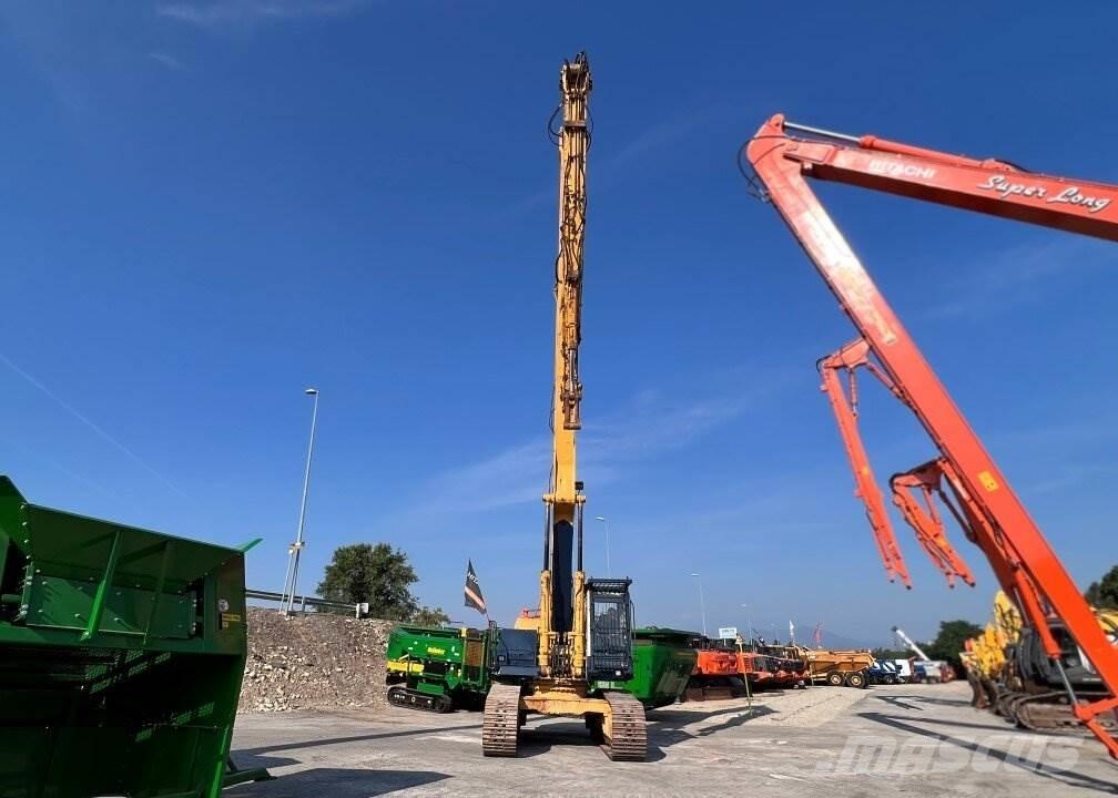 Komatsu PC400-LC Pásové rýpadlá