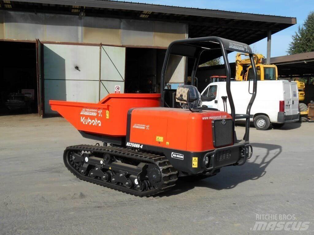 Kubota KC250 Stavebné sklápače