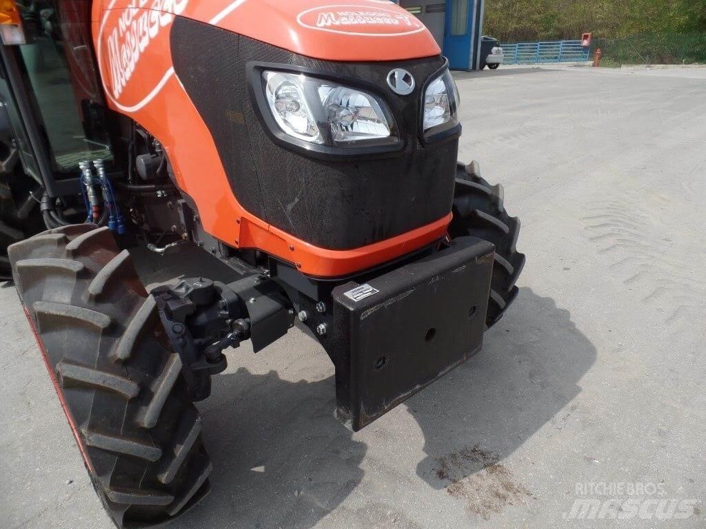 Kubota M8540N Snežné pluhy, predné snežné radlice