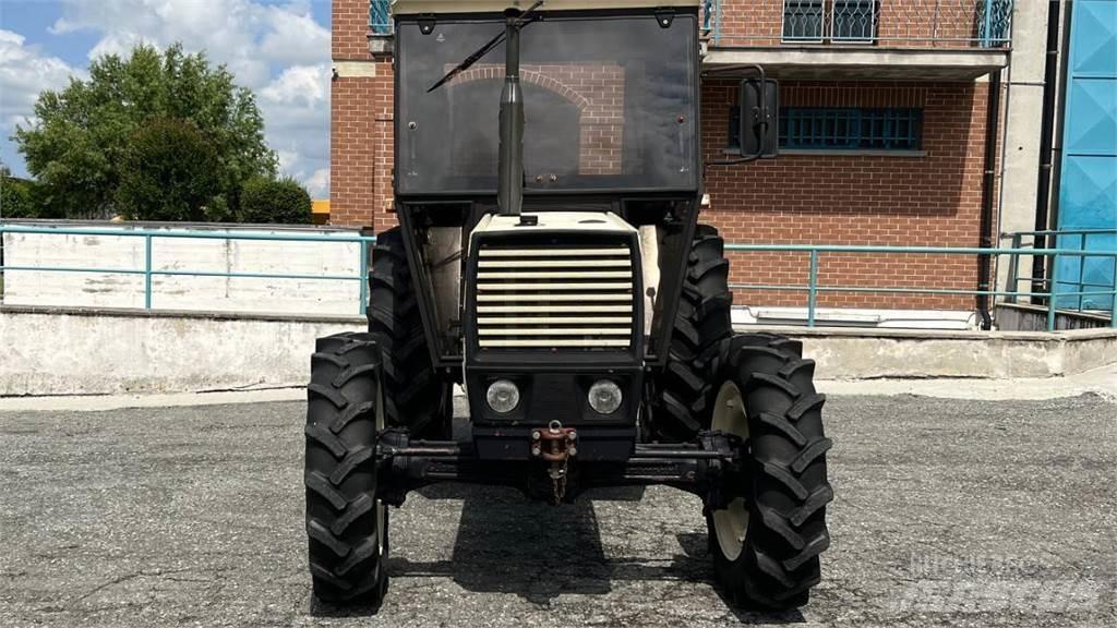 Lamborghini 684 DT Snežné pluhy, predné snežné radlice