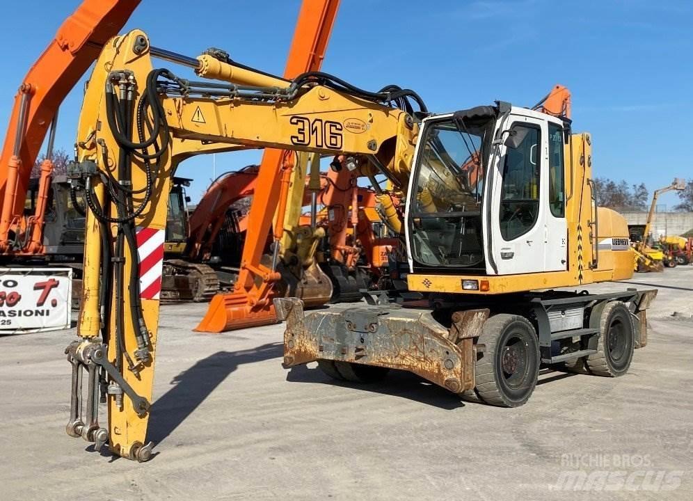 Liebherr A316 Kolesové rýpadlá