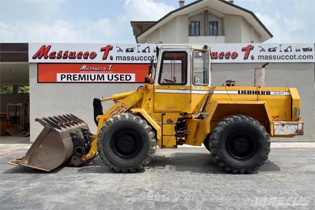 Liebherr L521 Kolesové nakladače