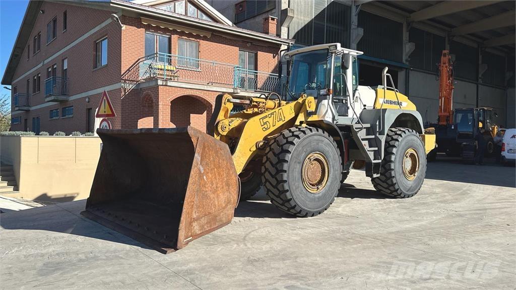 Liebherr L574 Kolesové nakladače