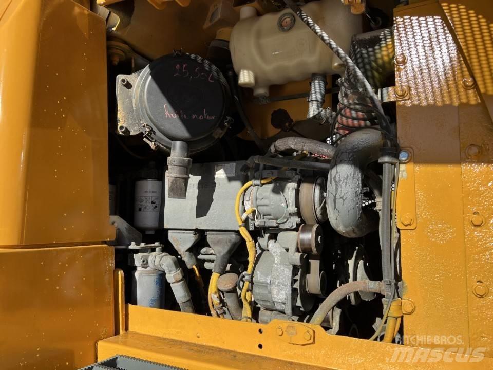 Liebherr LR 624 Kolesové nakladače
