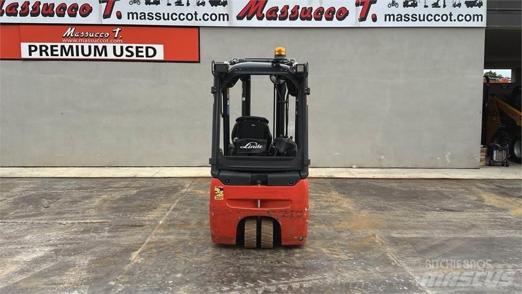 Linde E16-02 Akumulátorové vozíky